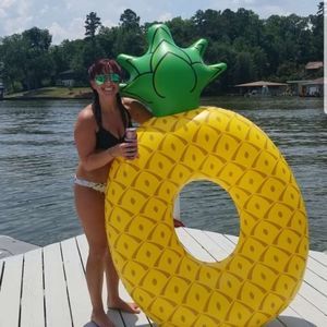 Meet your Posher, Morgan